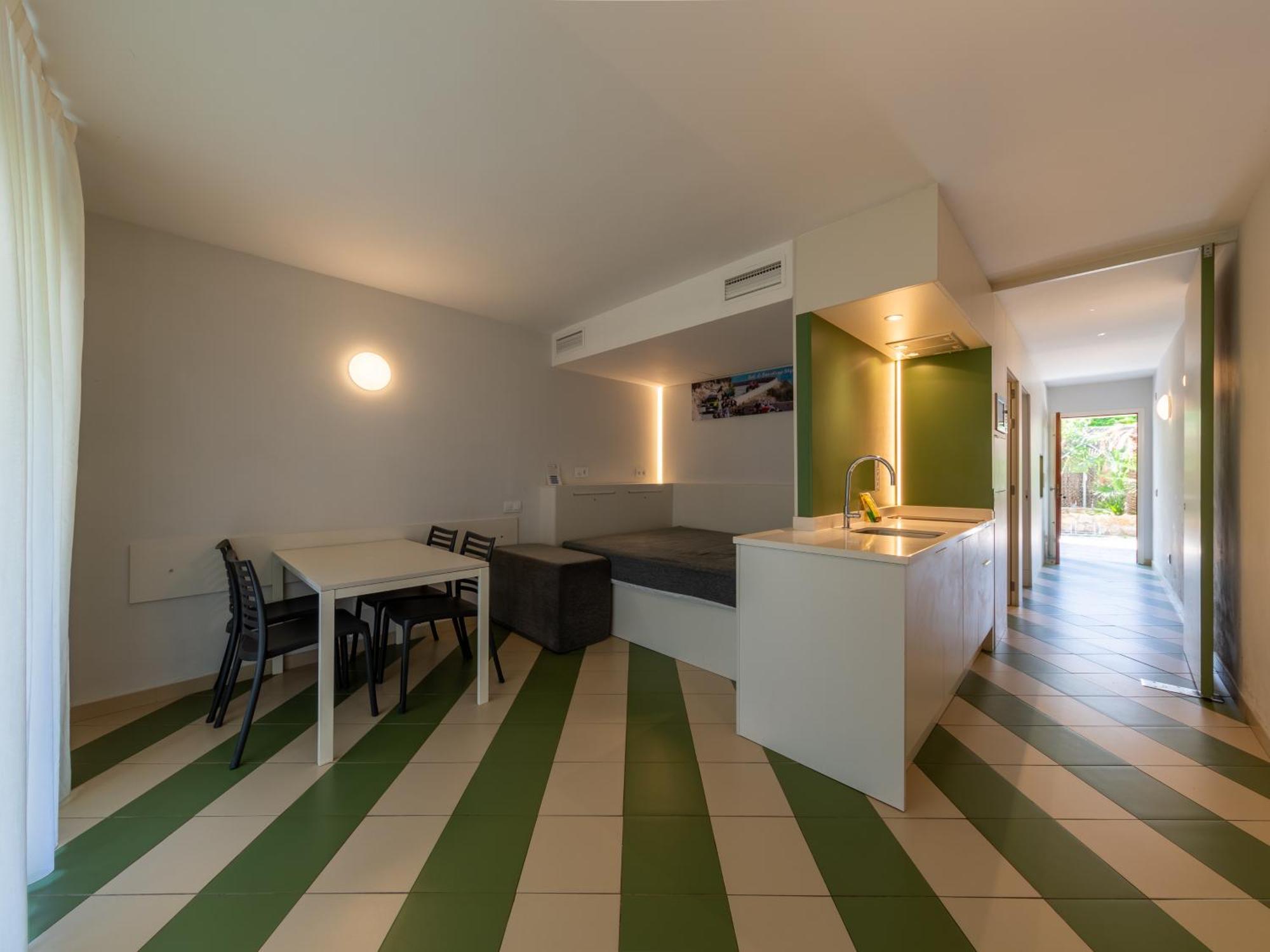 Apartamentos Sunway Amapola Sitges Exterior photo